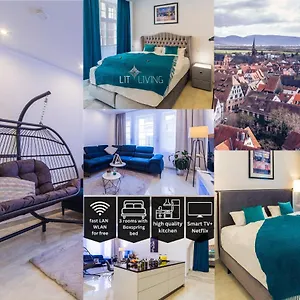  Apartment Lit Living: Luxury - Box Spring - Zwischen Ma Und Hd - Netflix - 8 Personen